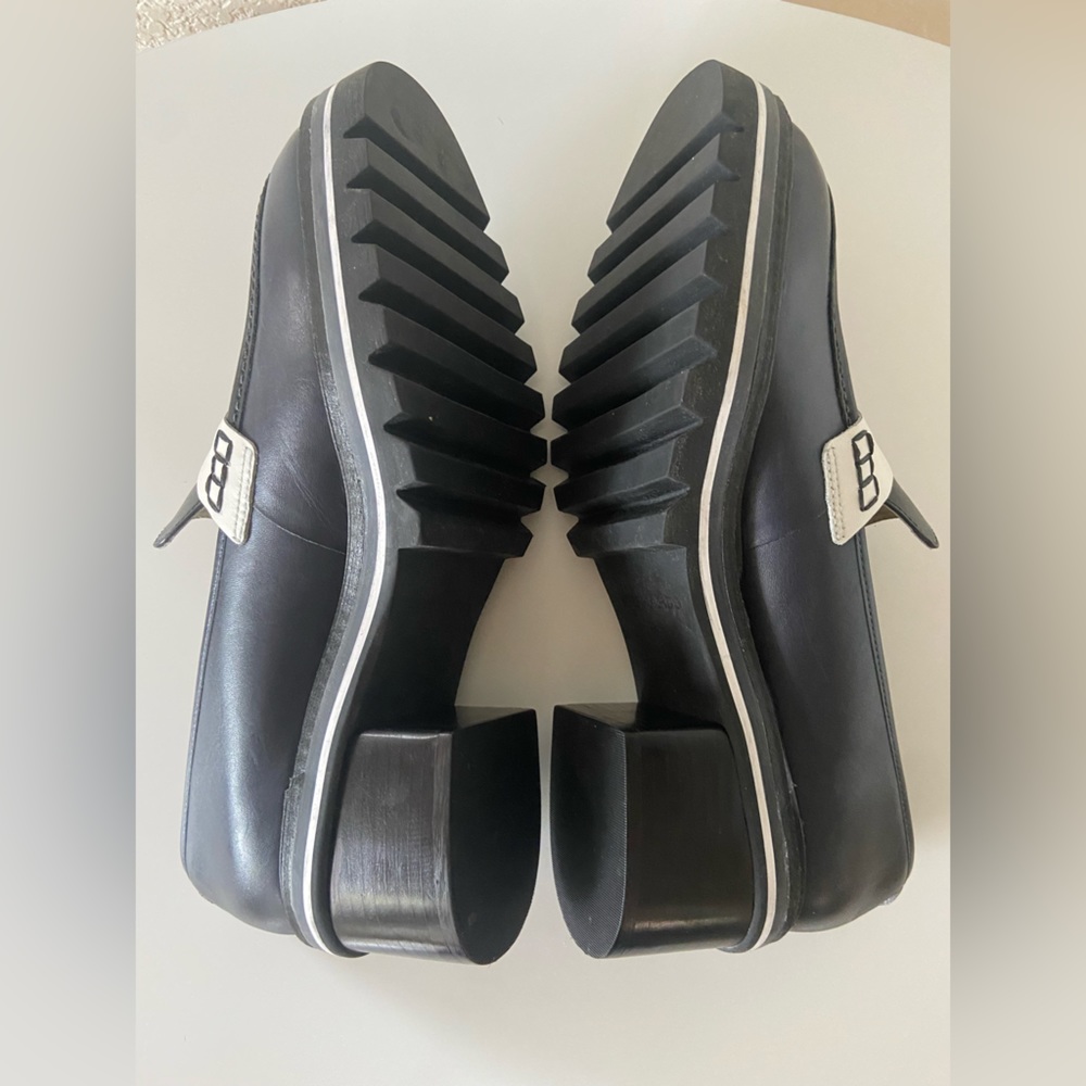 Bernardo Shoes Loafer Navy White Leather Sz 9.5 - Picture 2 of 7